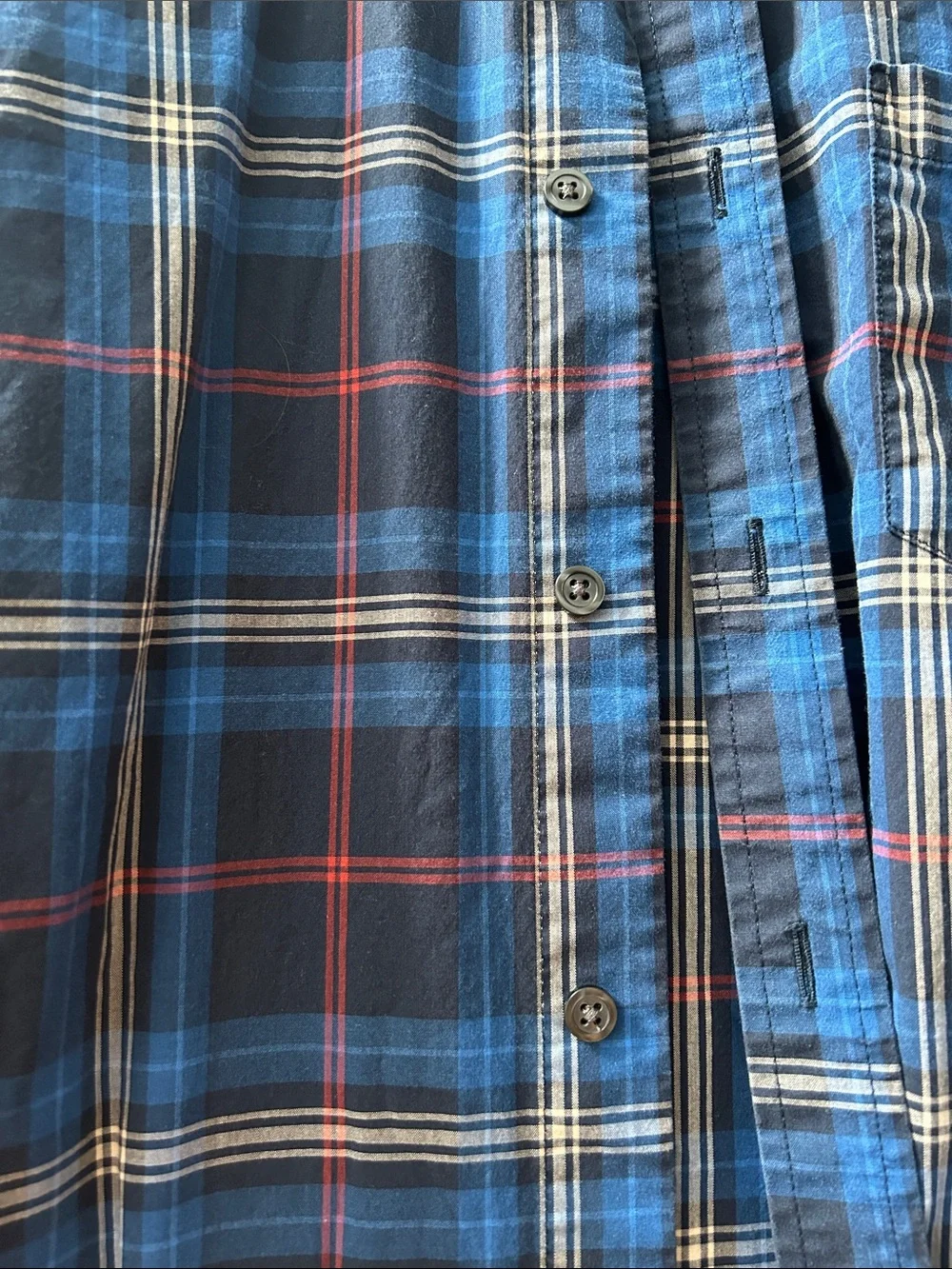 Banana Republic Men's Navy and Red Plaid Button-Down Shirt